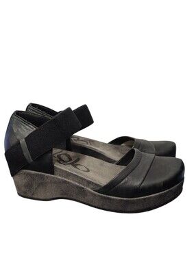 OTBT Wander Out Black Leather Comfort Wedge Shoes Size 10